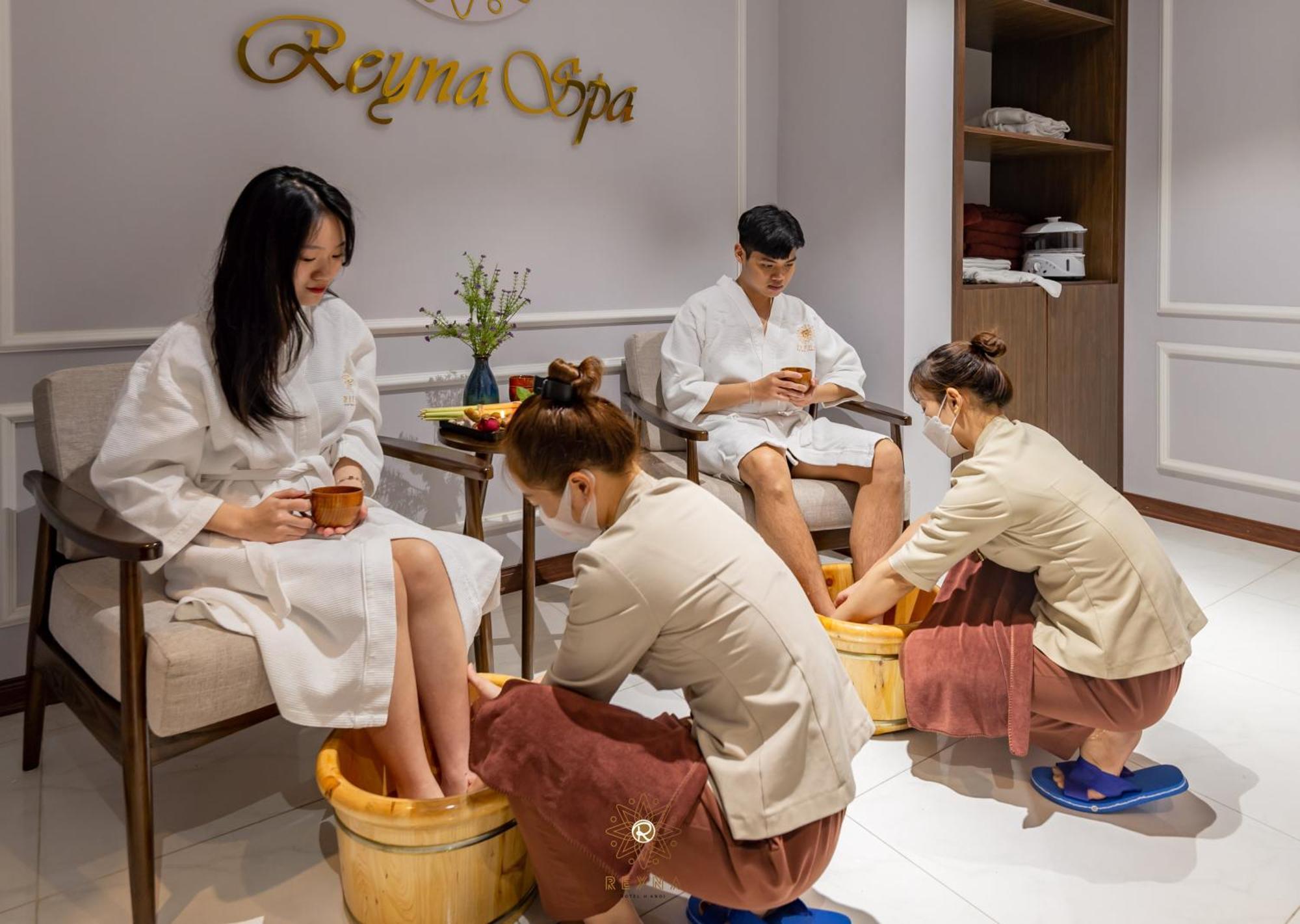 Reyna Luxury Hotel & Spa Ханой Екстериор снимка